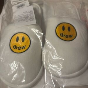 drew house slippers NIP with dustbag S/M